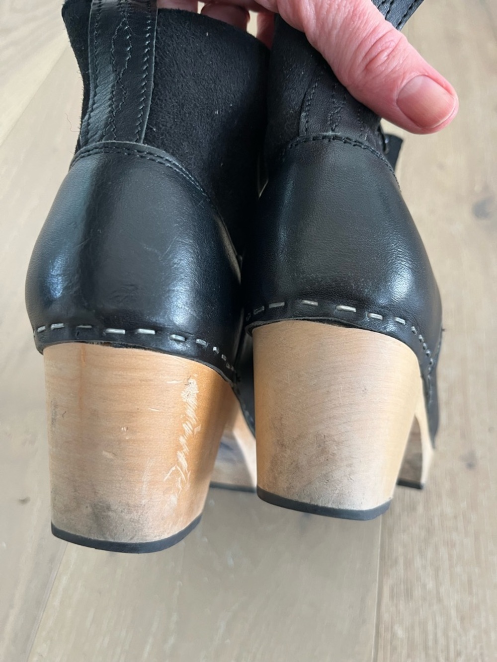 Swedish Hasbeens Zip It Emy Clog Booties sz 37 / 6.5 - Picture 4 of 7